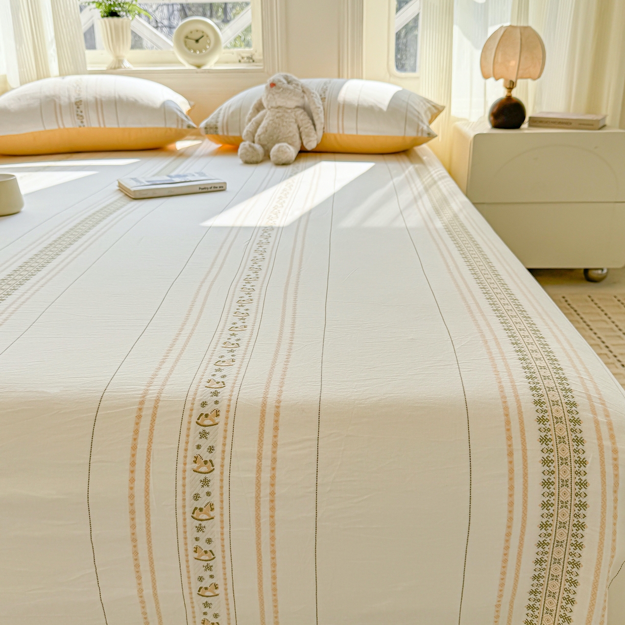 91家纺网 家纺一手货源 找家纺 灰鲸 2026新款全棉纯棉色织提花床单单床单床单单件 费尔岛小马-黄