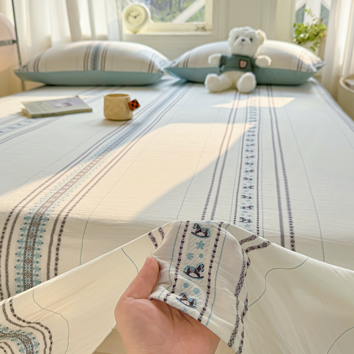 91家纺网 家纺一手货源 找家纺 灰鲸 2026新款全棉纯棉色织提花床单单床单床单单件 费尔岛小马-蓝