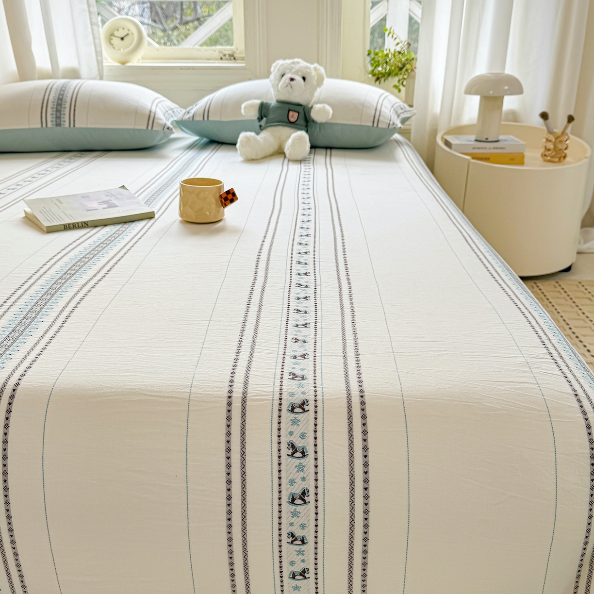 91家纺网 家纺一手货源 找家纺 灰鲸 2026新款全棉纯棉色织提花床单单床单床单单件 费尔岛小马-蓝