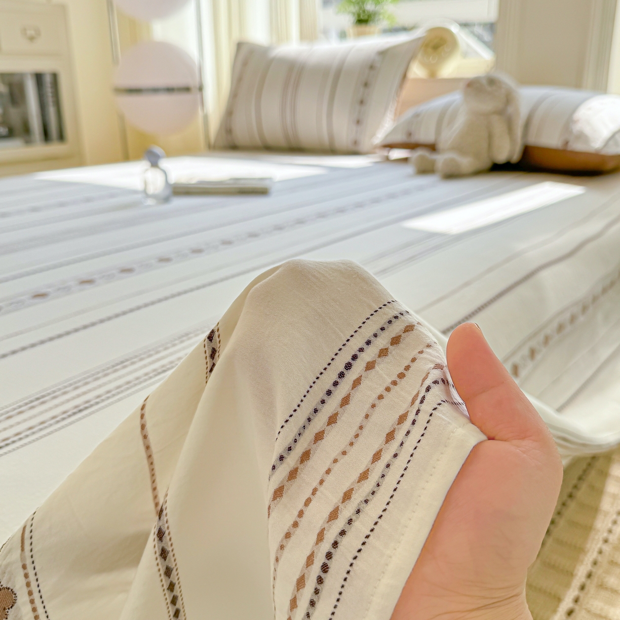 91家纺网 家纺一手货源 找家纺 灰鲸 2026新款全棉纯棉色织提花床单单床单床单单件 四叶星语-咖