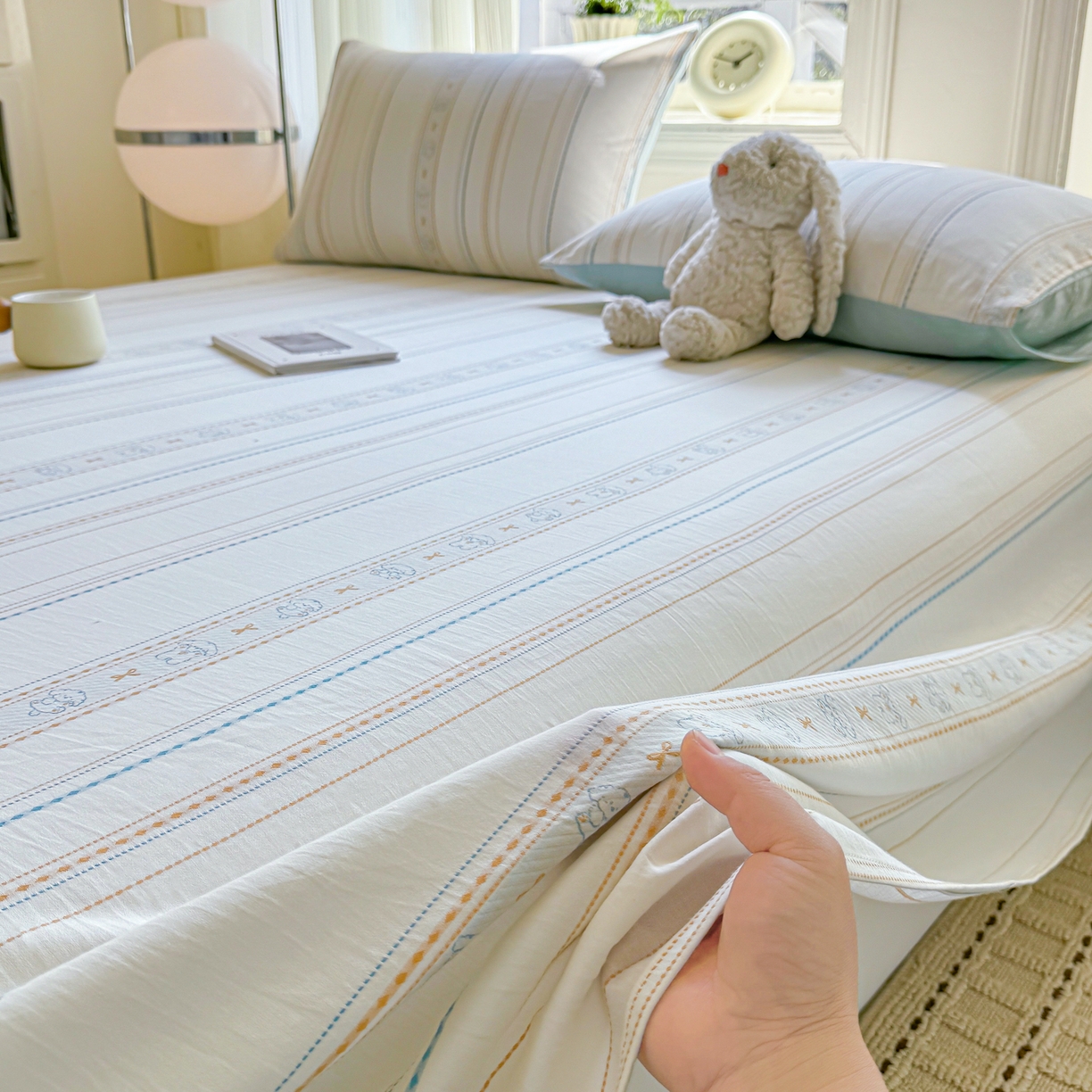 91家纺网 家纺一手货源 找家纺 灰鲸 2026新款全棉纯棉色织提花床单单床单床单单件 线条小狗-蓝