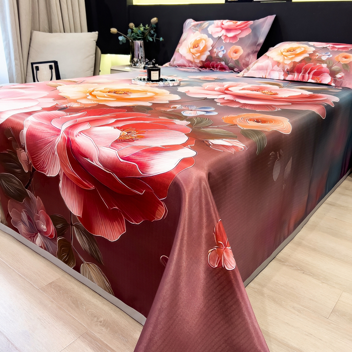 91家纺网 家纺一手货源 找家纺 梵克保罗 2026春夏新款数码印花大版高克重冰丝凉席三件套 牡丹