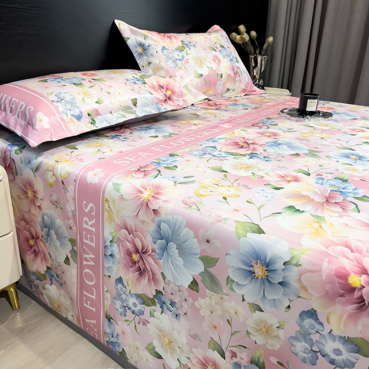 91家纺网 家纺一手货源 找家纺 梵克保罗 2026春夏新款凉感冰丝凉席床单款凉席三件套 玫瑰佳人