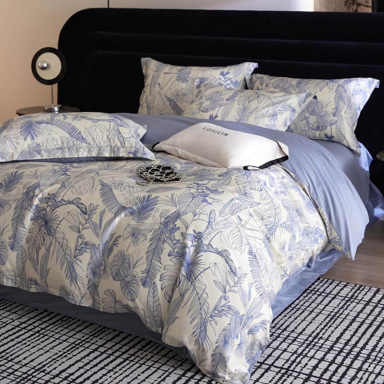 91家纺网 家纺一手货源 找家纺 帅露家纺 2026新款全棉60支长绒棉数码印花四件套 秘境