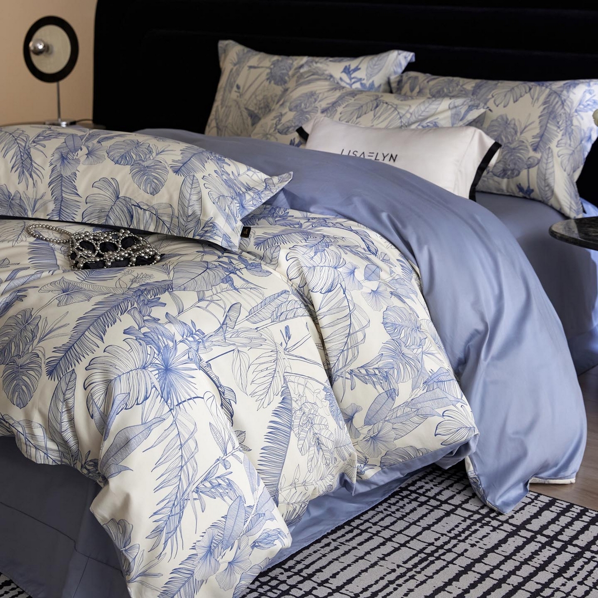 91家纺网 家纺一手货源 找家纺 帅露家纺 2026新款全棉60支长绒棉数码印花四件套 秘境