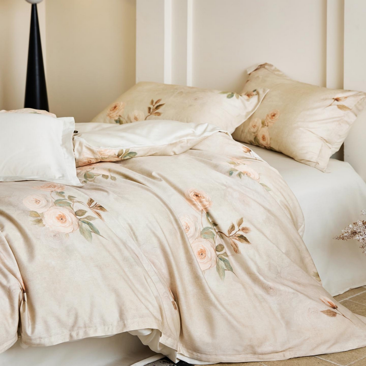 91家纺网 家纺一手货源 找家纺 帅露家纺 2026新款全棉60支长绒棉数码印花四件套 莫奈花园灰