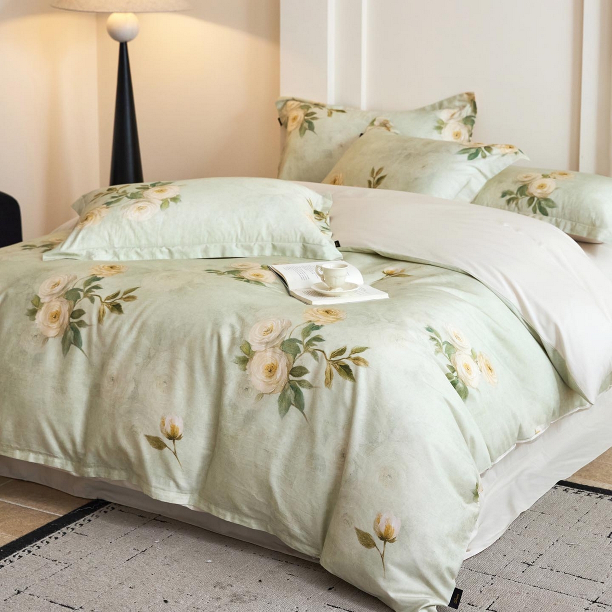 91家纺网 家纺一手货源 找家纺 帅露家纺 2026新款全棉60支长绒棉数码印花四件套 莫奈花园绿