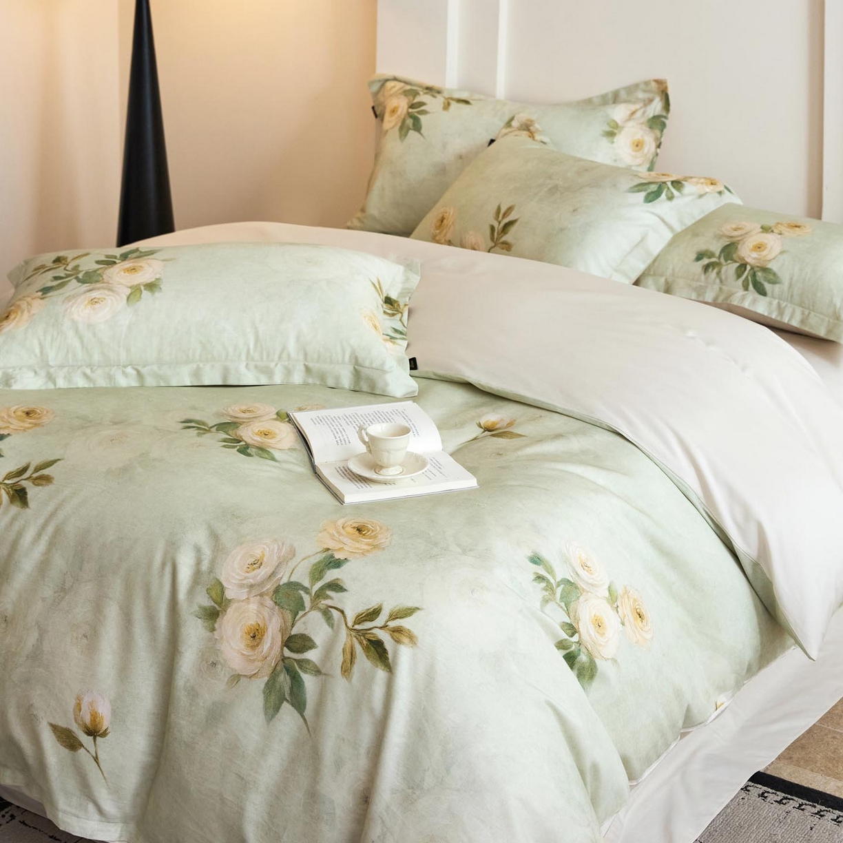 91家纺网 家纺一手货源 找家纺 帅露家纺 2026新款全棉60支长绒棉数码印花四件套 莫奈花园绿