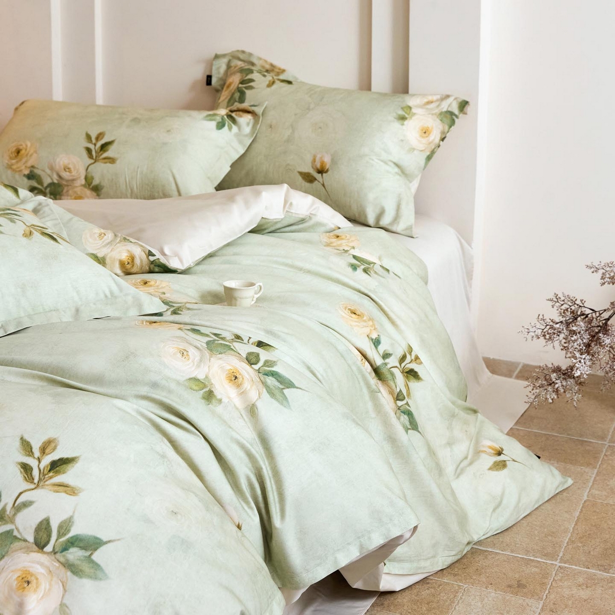 91家纺网 家纺一手货源 找家纺 帅露家纺 2026新款全棉60支长绒棉数码印花四件套 莫奈花园绿