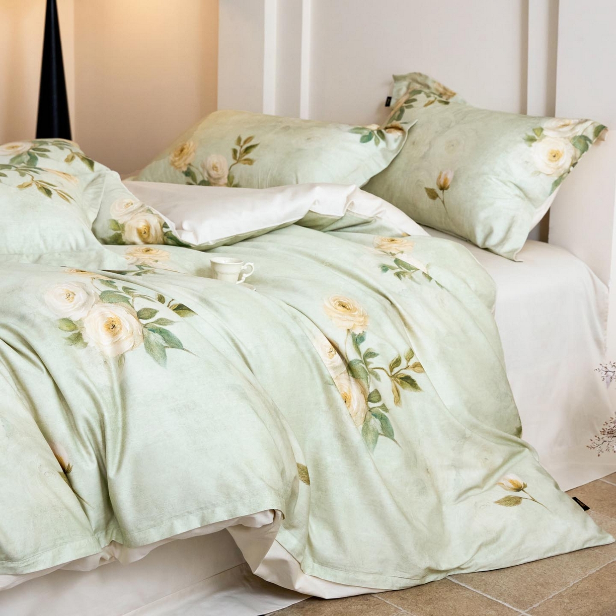 91家纺网 家纺一手货源 找家纺 帅露家纺 2026新款全棉60支长绒棉数码印花四件套 莫奈花园绿