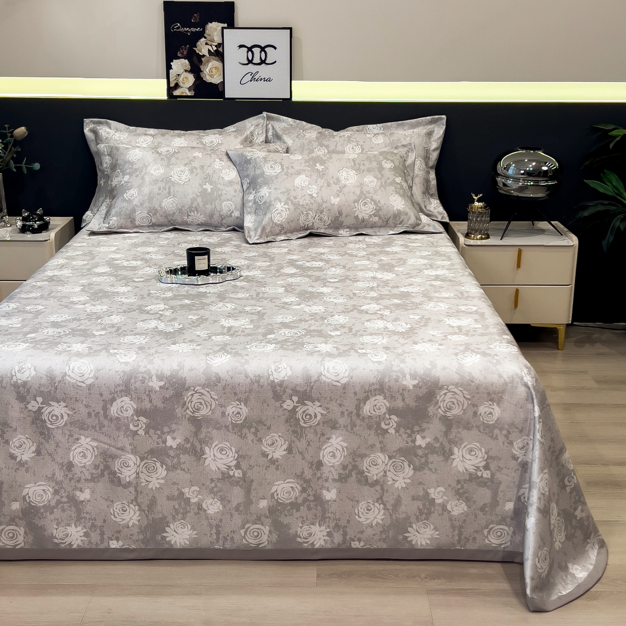 91家纺网 家纺一手货源 找家纺 梵克保罗 2026春夏新款凉感冰丝凉席床单款凉席三件套 予光