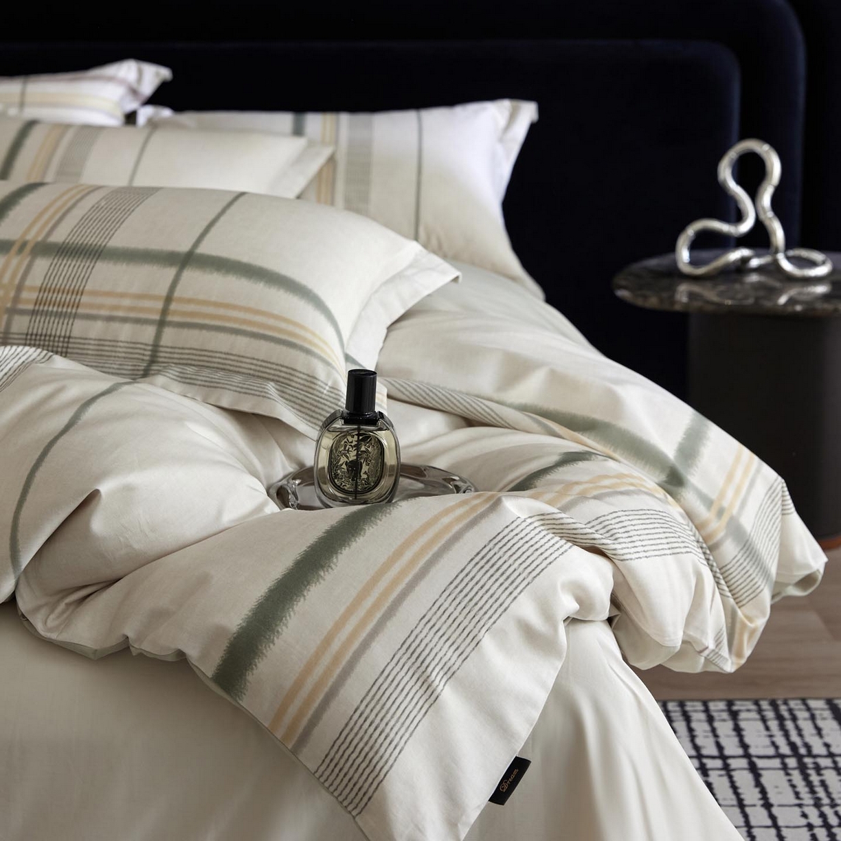 91家纺网 家纺一手货源 找家纺 帅露家纺 2026新款全棉60支长绒棉数码印花四件套 品格绿