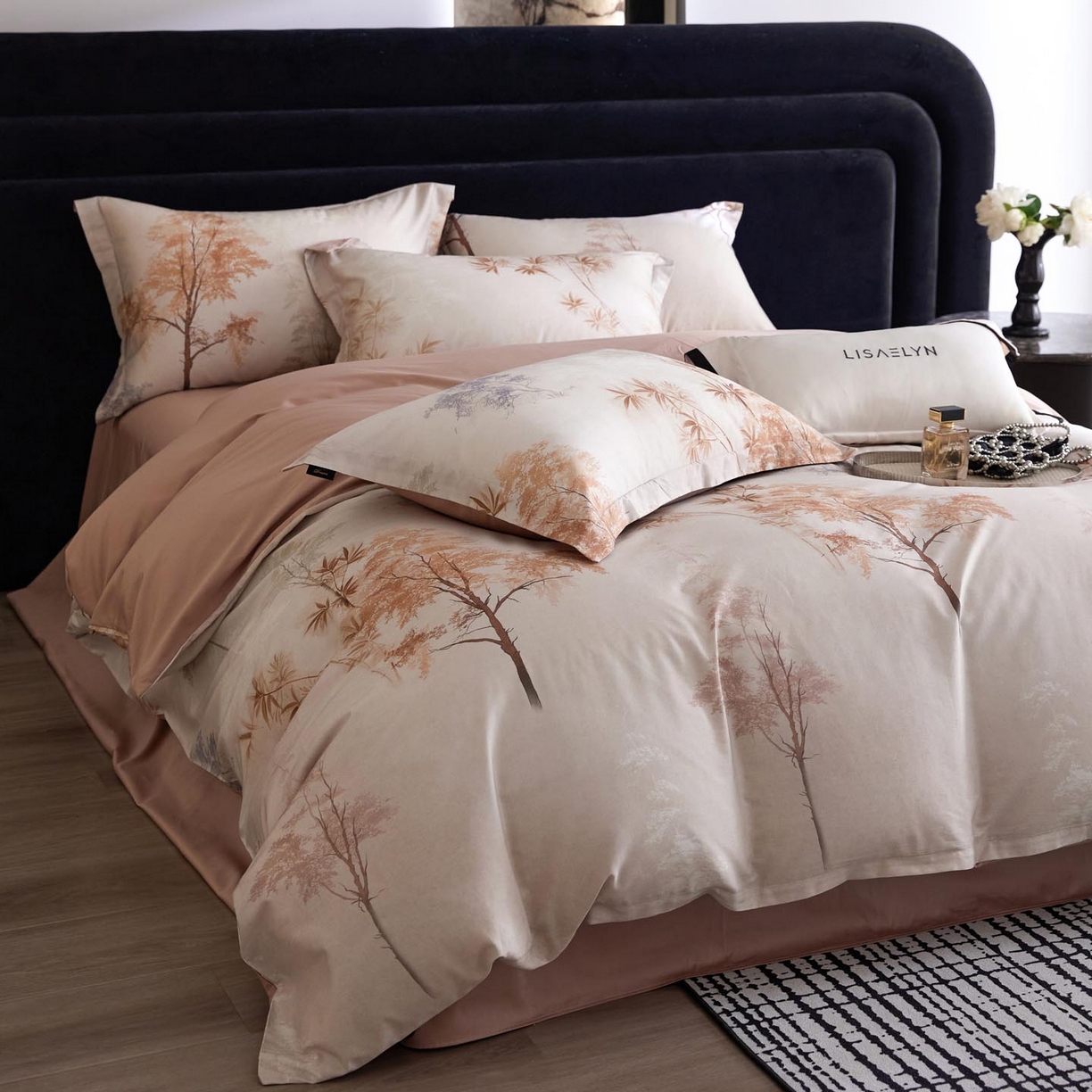 91家纺网 家纺一手货源 找家纺 帅露家纺 2026新款全棉60支长绒棉数码印花四件套 森屿咖