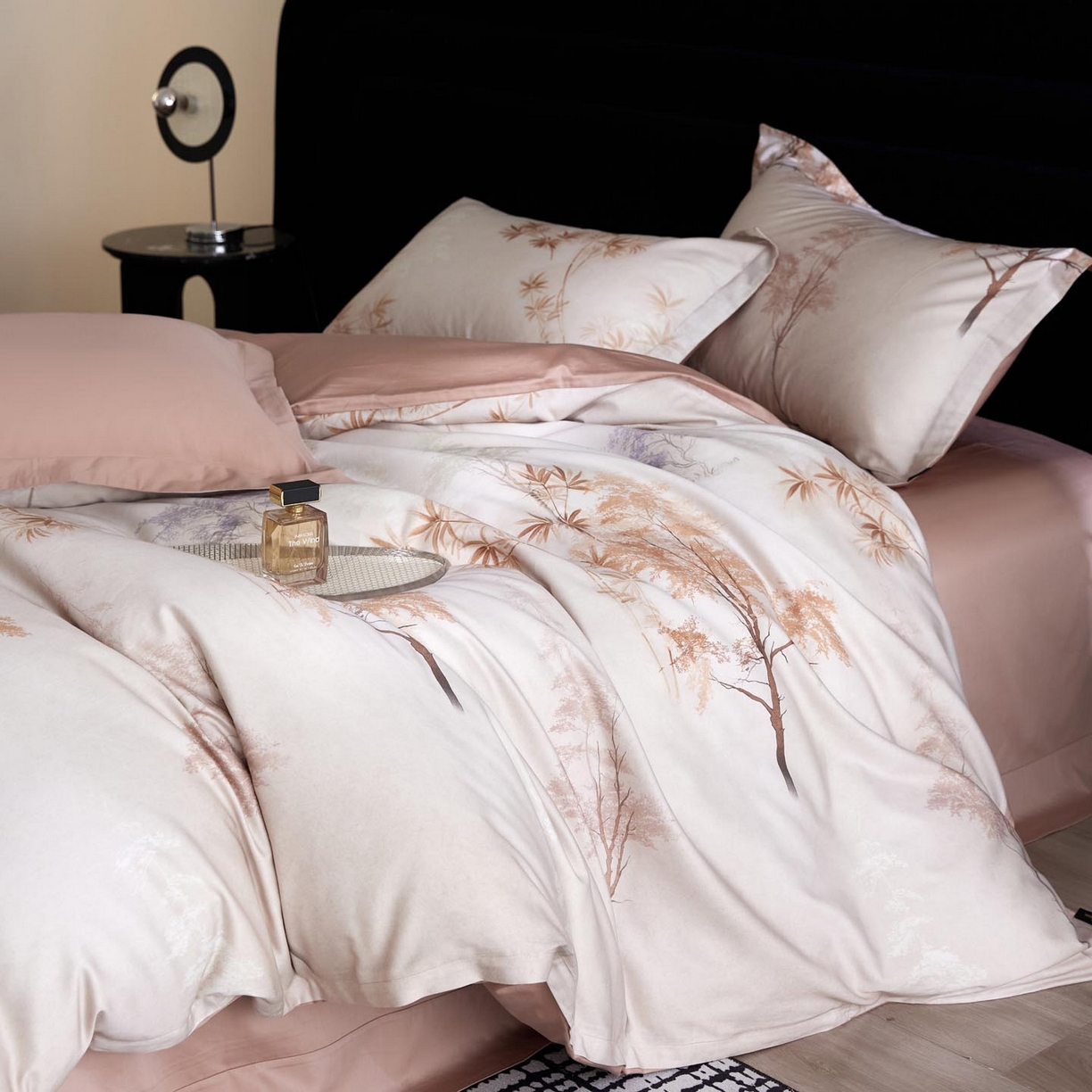 91家纺网 家纺一手货源 找家纺 帅露家纺 2026新款全棉60支长绒棉数码印花四件套 森屿咖