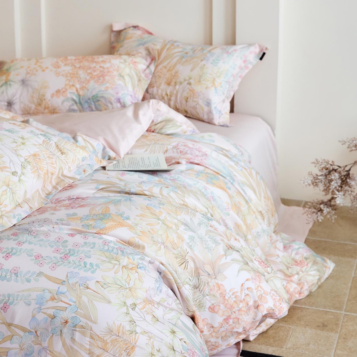 91家纺网 家纺一手货源 找家纺 帅露家纺 2026新款全棉60支长绒棉数码印花四件套 伊甸园