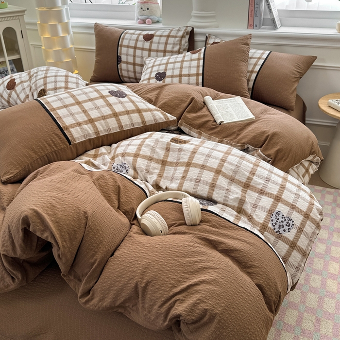 91家纺网 家纺一手货源 找家纺 （总 ）诺梵家纺 2026春夏新品高克重拼接泡芙纱泡泡皱皱纱四件套