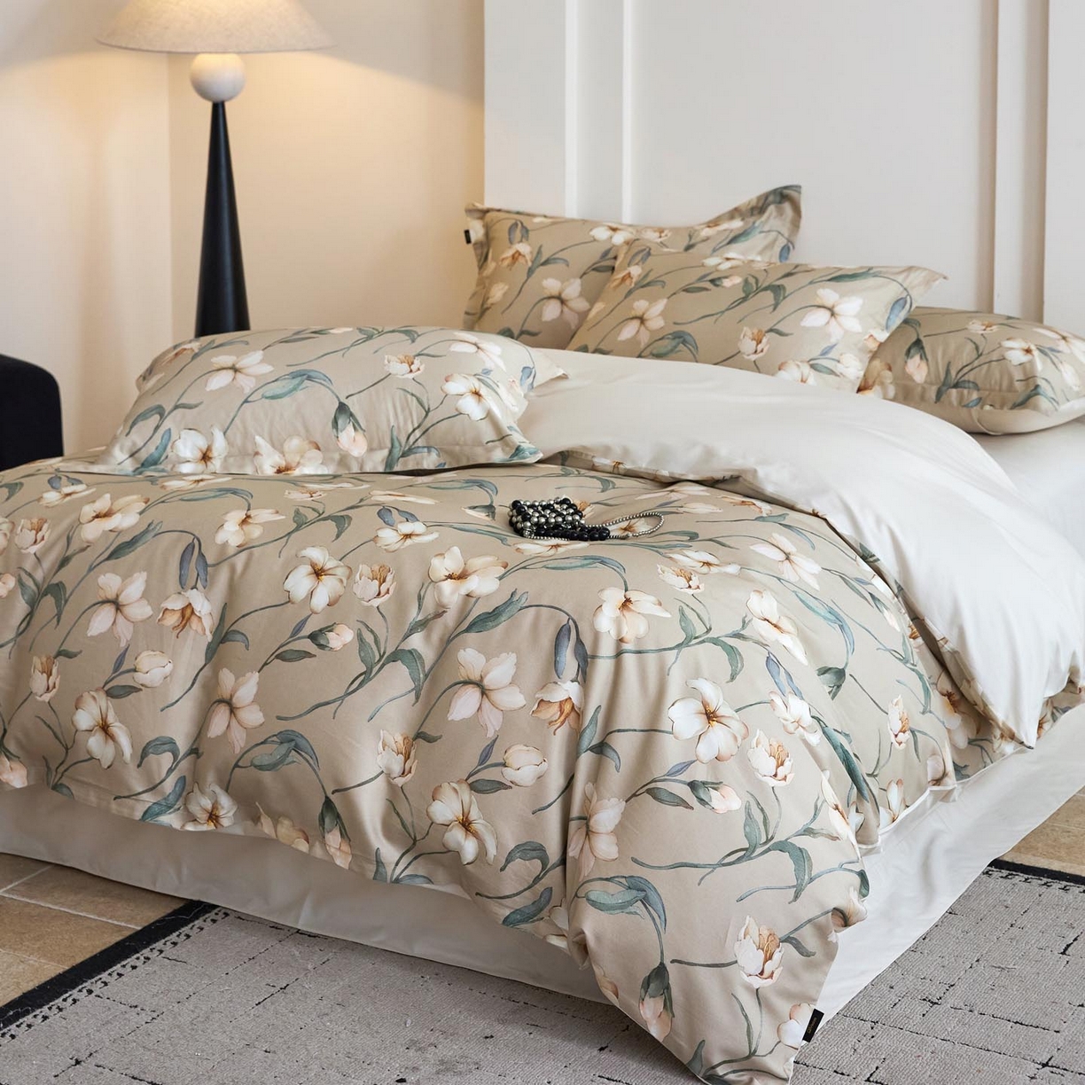 91家纺网 家纺一手货源 找家纺 帅露家纺 2026新款全棉60支长绒棉数码印花四件套 悦诗风影