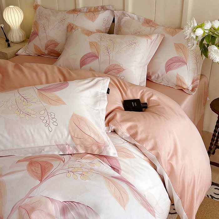 91家纺网 家纺一手货源 找家纺 帅露家纺 2026新款全棉60支长绒棉数码印花四件套 悦妍-粉