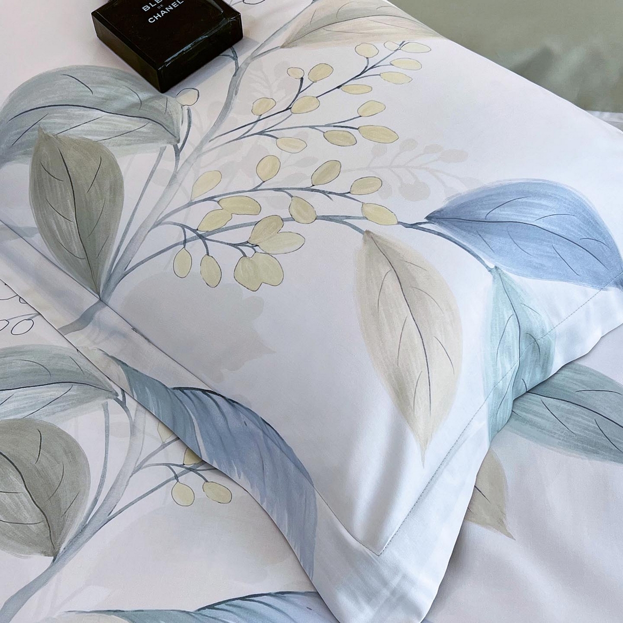 91家纺网 家纺一手货源 找家纺 帅露家纺 2026新款全棉60支长绒棉数码印花四件套 悦妍绿