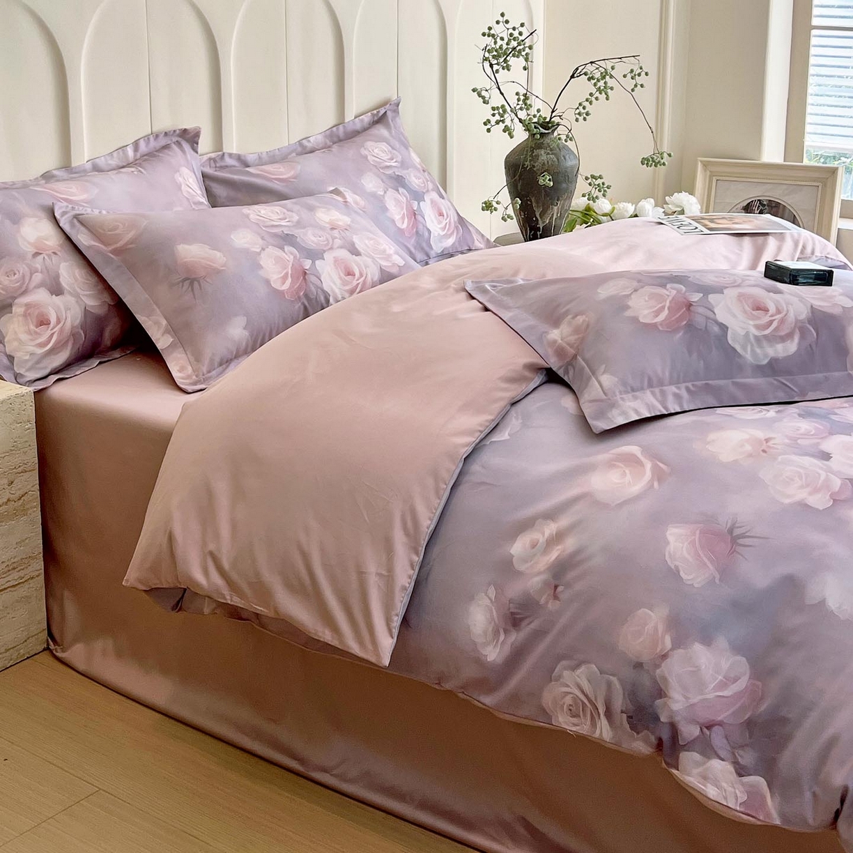 91家纺网 家纺一手货源 找家纺 帅露家纺 2026新款全棉60支长绒棉数码印花四件套 韵彩 紫