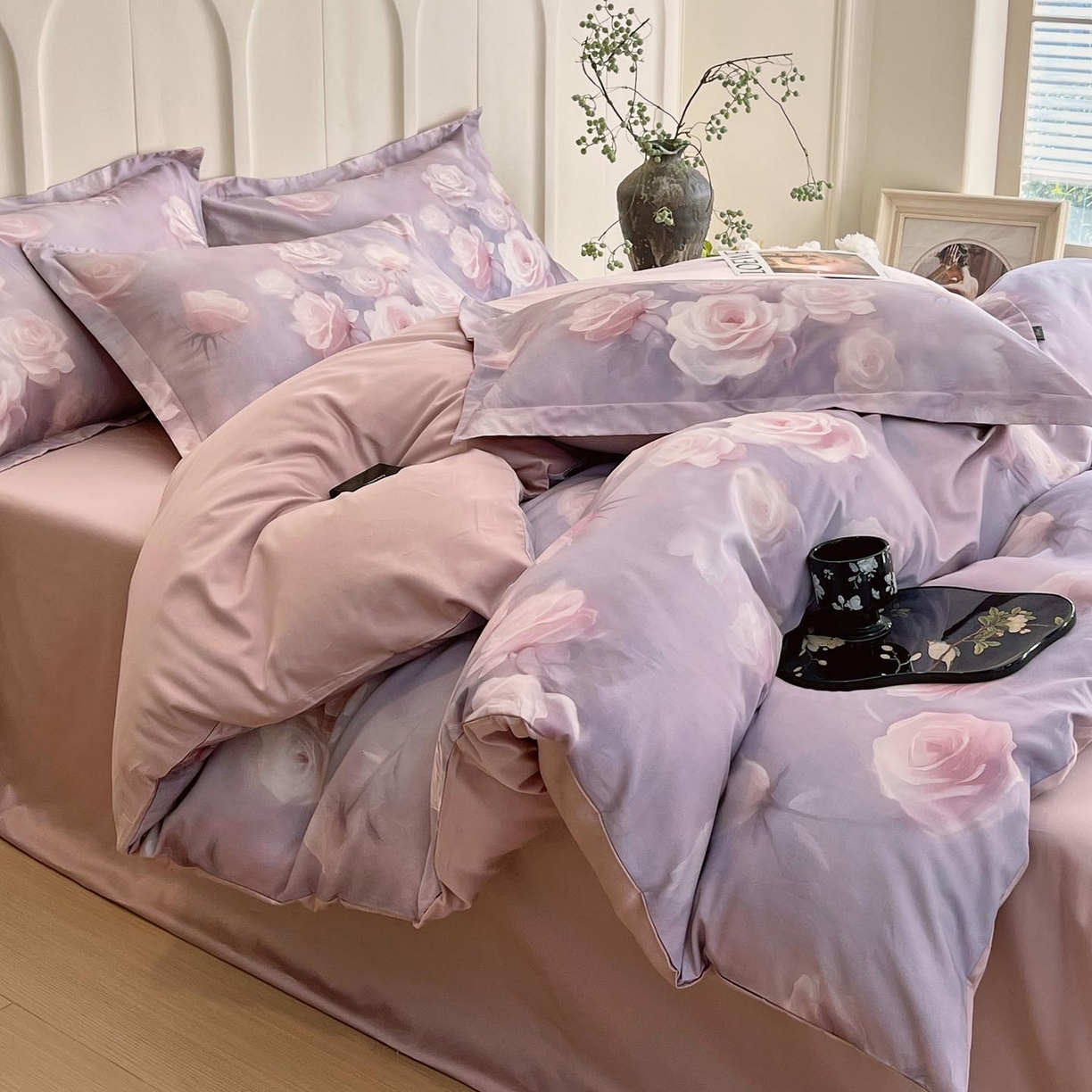 91家纺网 家纺一手货源 找家纺 帅露家纺 2026新款全棉60支长绒棉数码印花四件套 韵彩 紫