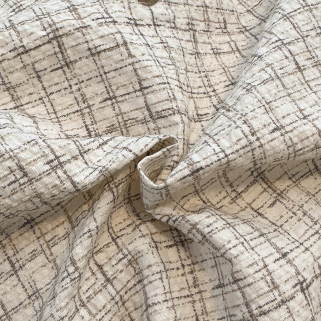 91家纺网 家纺一手货源 找家纺 诺梵家纺 2026春夏新品高克重拼接泡芙纱泡泡皱皱纱四件套 格纹木马