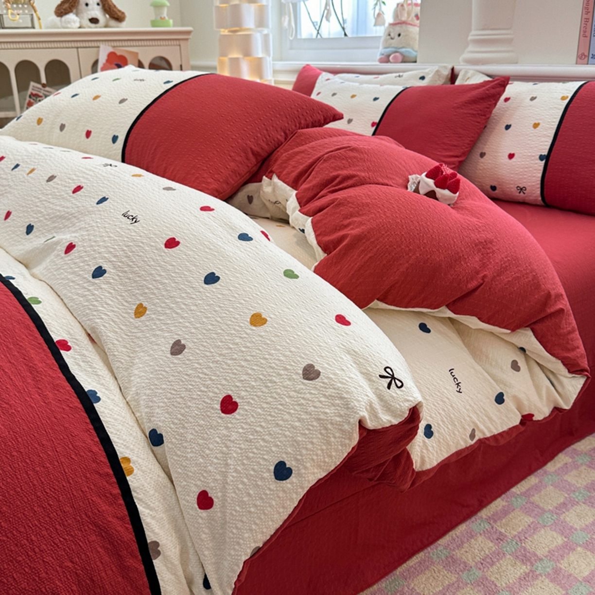 91家纺网 家纺一手货源 找家纺 诺梵家纺 2026春夏新品高克重拼接泡芙纱泡泡皱皱纱四件套 悸动