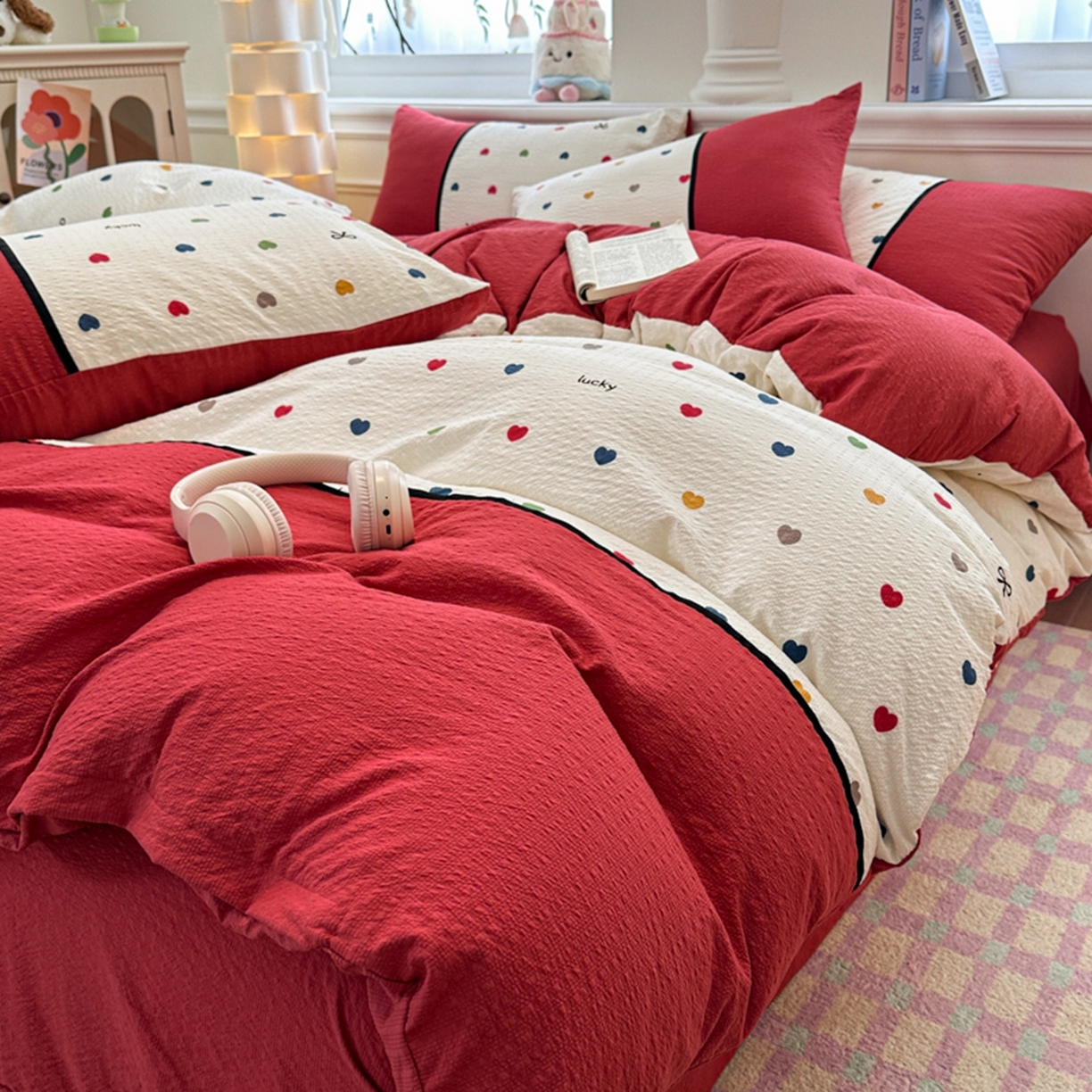 91家纺网 家纺一手货源 找家纺 诺梵家纺 2026春夏新品高克重拼接泡芙纱泡泡皱皱纱四件套 悸动