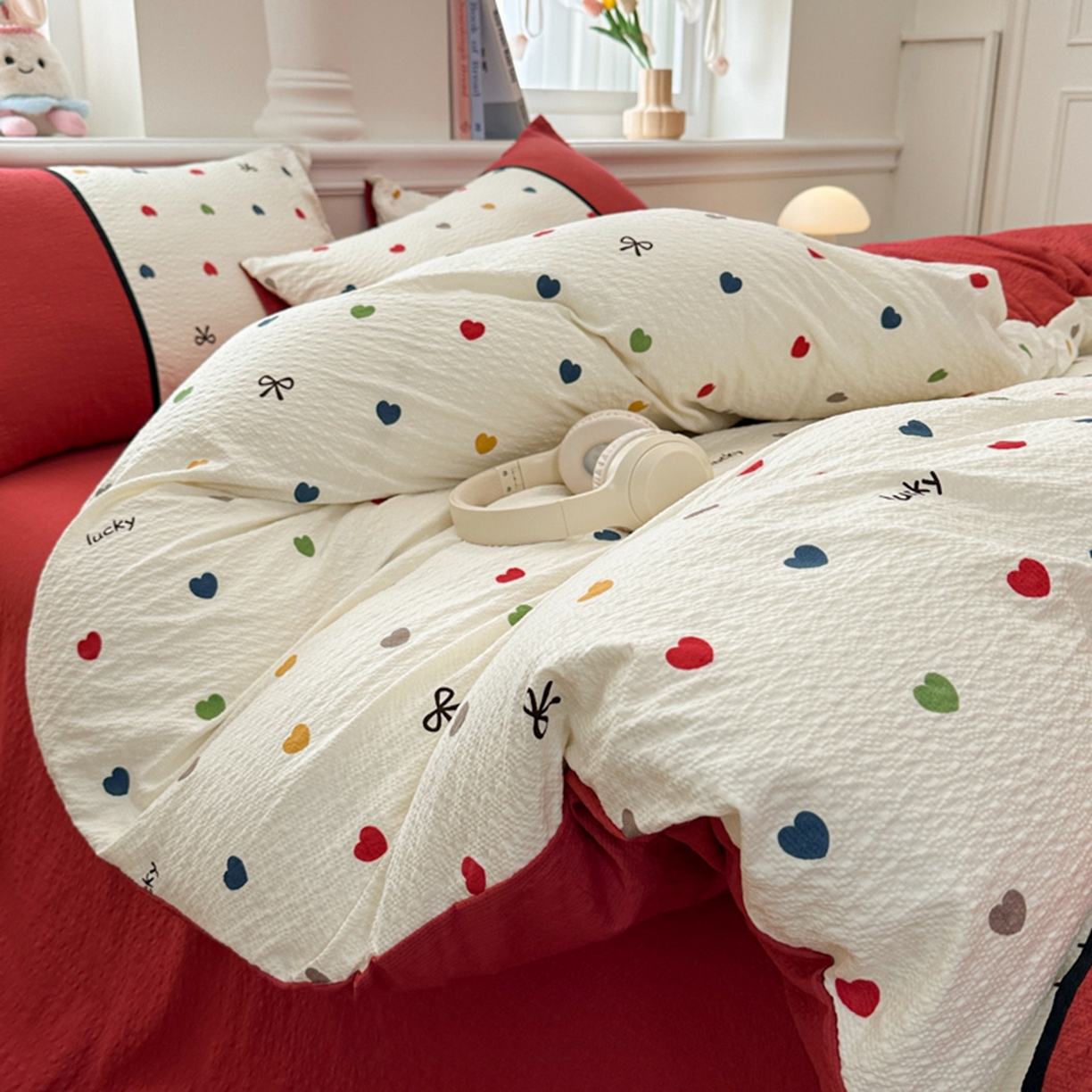 91家纺网 家纺一手货源 找家纺 诺梵家纺 2026春夏新品高克重拼接泡芙纱泡泡皱皱纱四件套 悸动