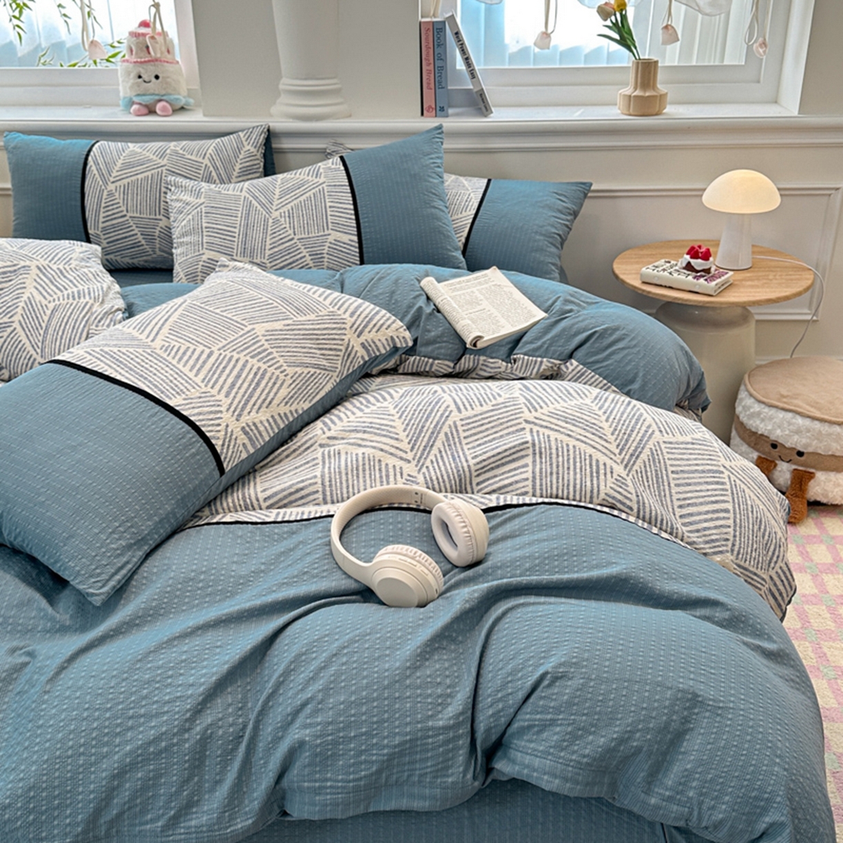 91家纺网 家纺一手货源 找家纺 诺梵家纺 2026春夏新品高克重拼接泡芙纱泡泡皱皱纱四件套 蓝纹序