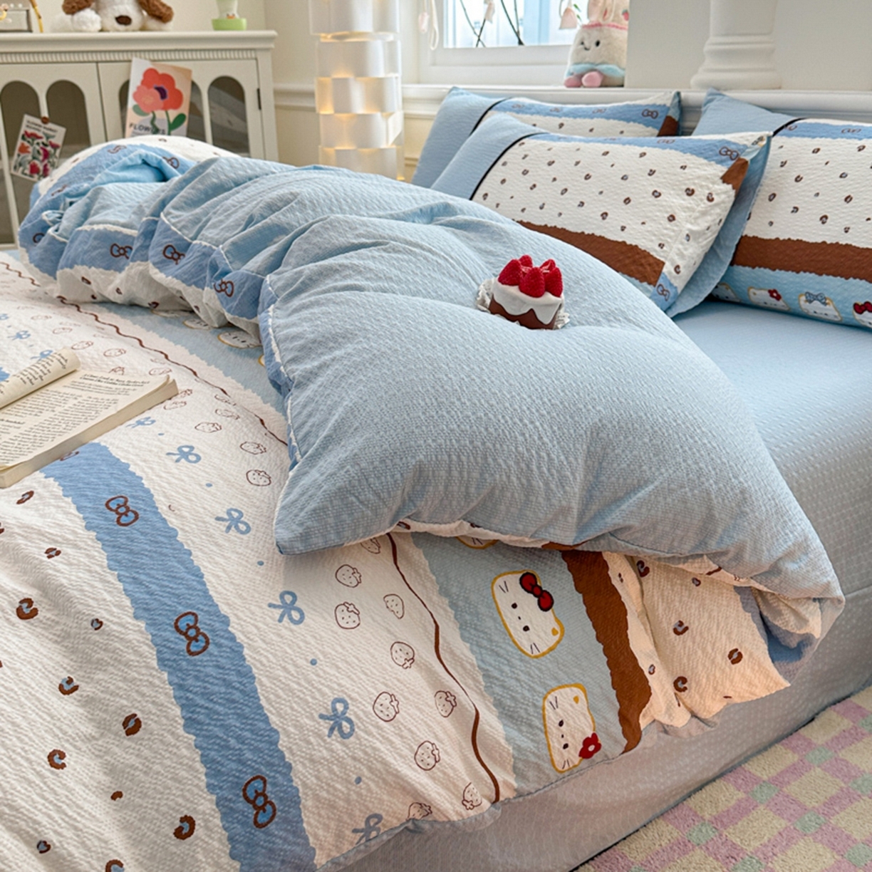 91家纺网 家纺一手货源 找家纺 诺梵家纺 2026春夏新品高克重拼接泡芙纱泡泡皱皱纱四件套 萌萌喵