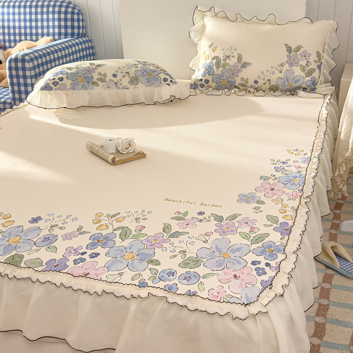 川悦生活 2026新款凉豆豆凉感冰丝床裙三件套 莫奈花园