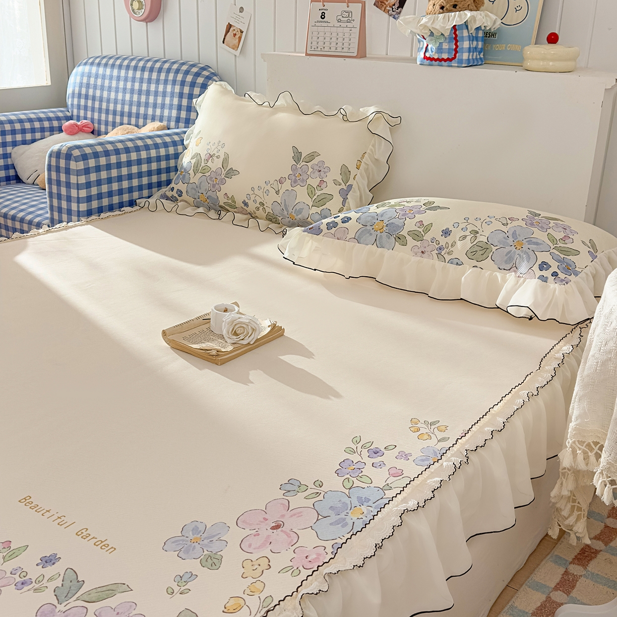 91家纺网 家纺一手货源 找家纺 川悦生活 2026新款凉豆豆凉感冰丝床裙三件套 莫奈花园