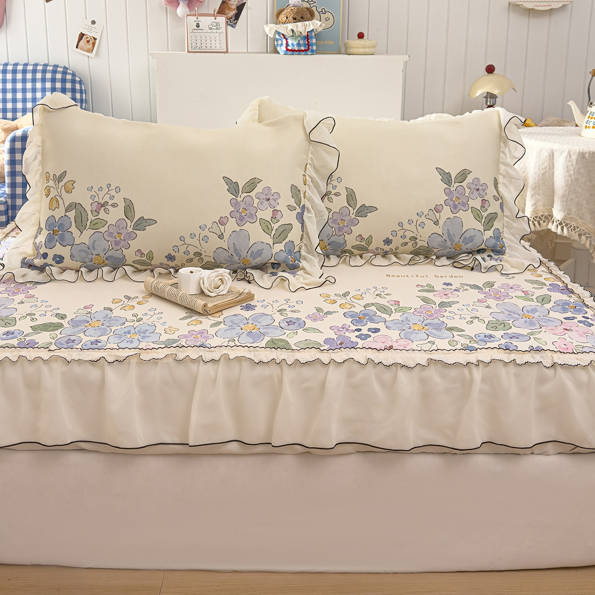 91家纺网 家纺一手货源 找家纺 川悦生活 2026新款凉豆豆凉感冰丝床裙三件套 莫奈花园