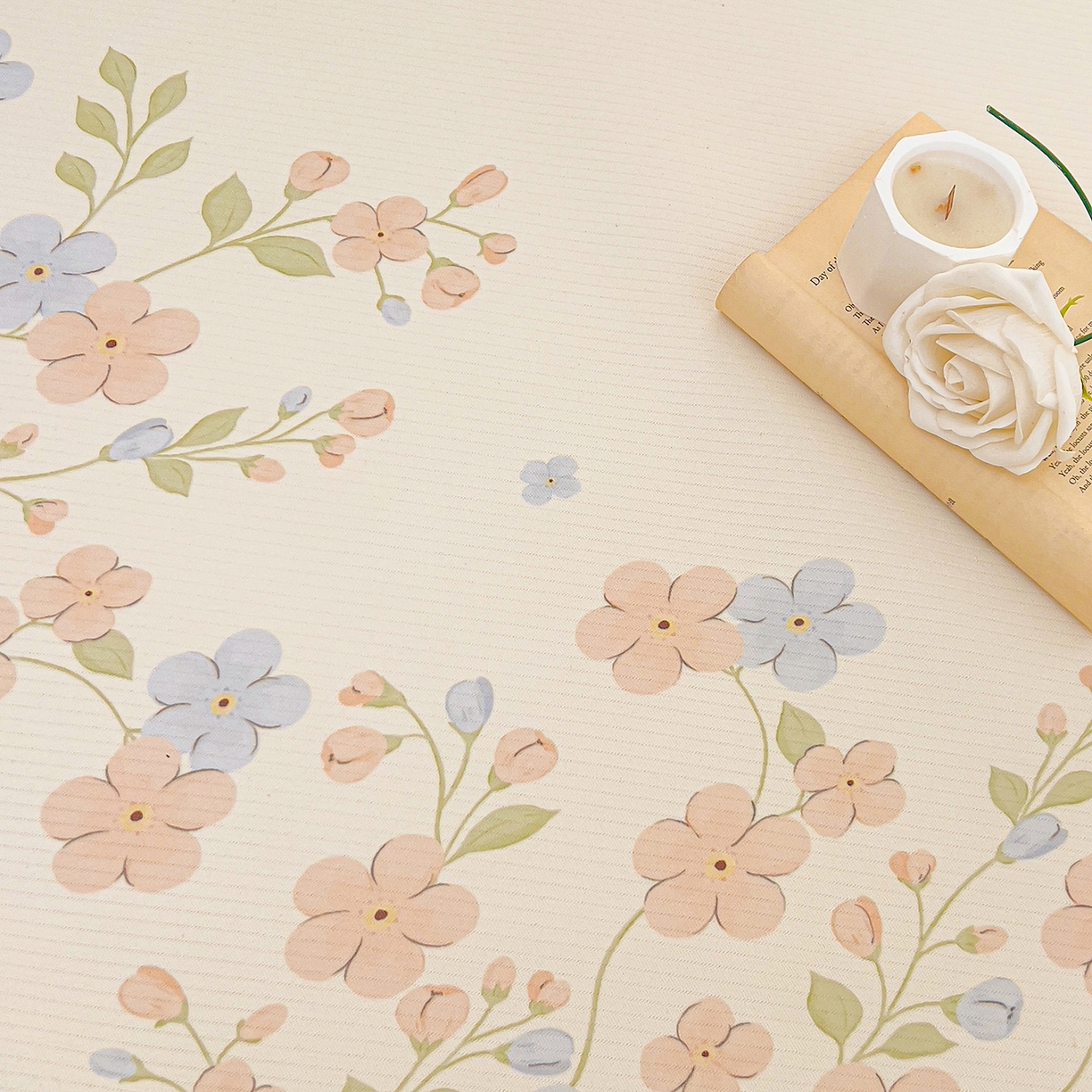 91家纺网 家纺一手货源 找家纺 川悦生活 2026新款凉豆豆凉感冰丝床裙三件套 奶芙粉蓝