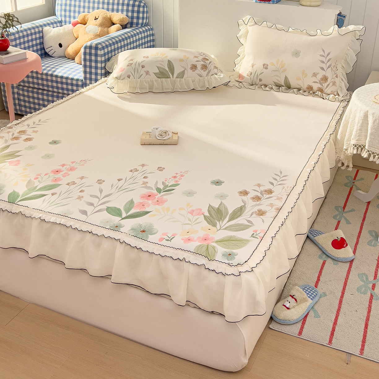 91家纺网 家纺一手货源 找家纺 川悦生活 2026新款凉豆豆凉感冰丝床裙三件套 水悦