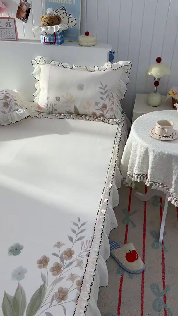 91家纺网 家纺一手货源 找家纺 川悦生活 2026新款凉豆豆凉感冰丝床裙三件套 水悦