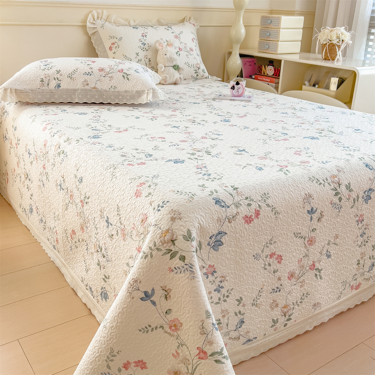 91家纺网 家纺一手货源 找家纺 慕木家纺 2026新款A类印花慕丝棉花边款床盖夏被系列(抽空压缩可供跨境)提供买家秀 洛可可+粉