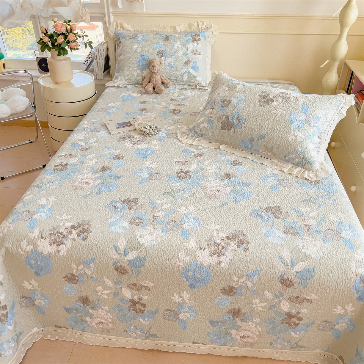 91家纺网 家纺一手货源 找家纺 慕木家纺 2026新款A类印花慕丝棉花边款床盖夏被系列(抽空压缩可供跨境)提供买家秀 蓝漪+蓝