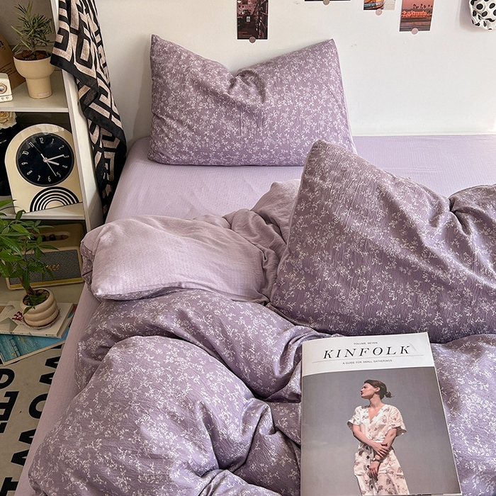 91家纺网 家纺一手货源 找家纺 朵朵家纺 2026新款高级感轻奢复古美拉德色系双层纱泡芙棉床品四件套加厚水洗双层纱软 紫萝漫想