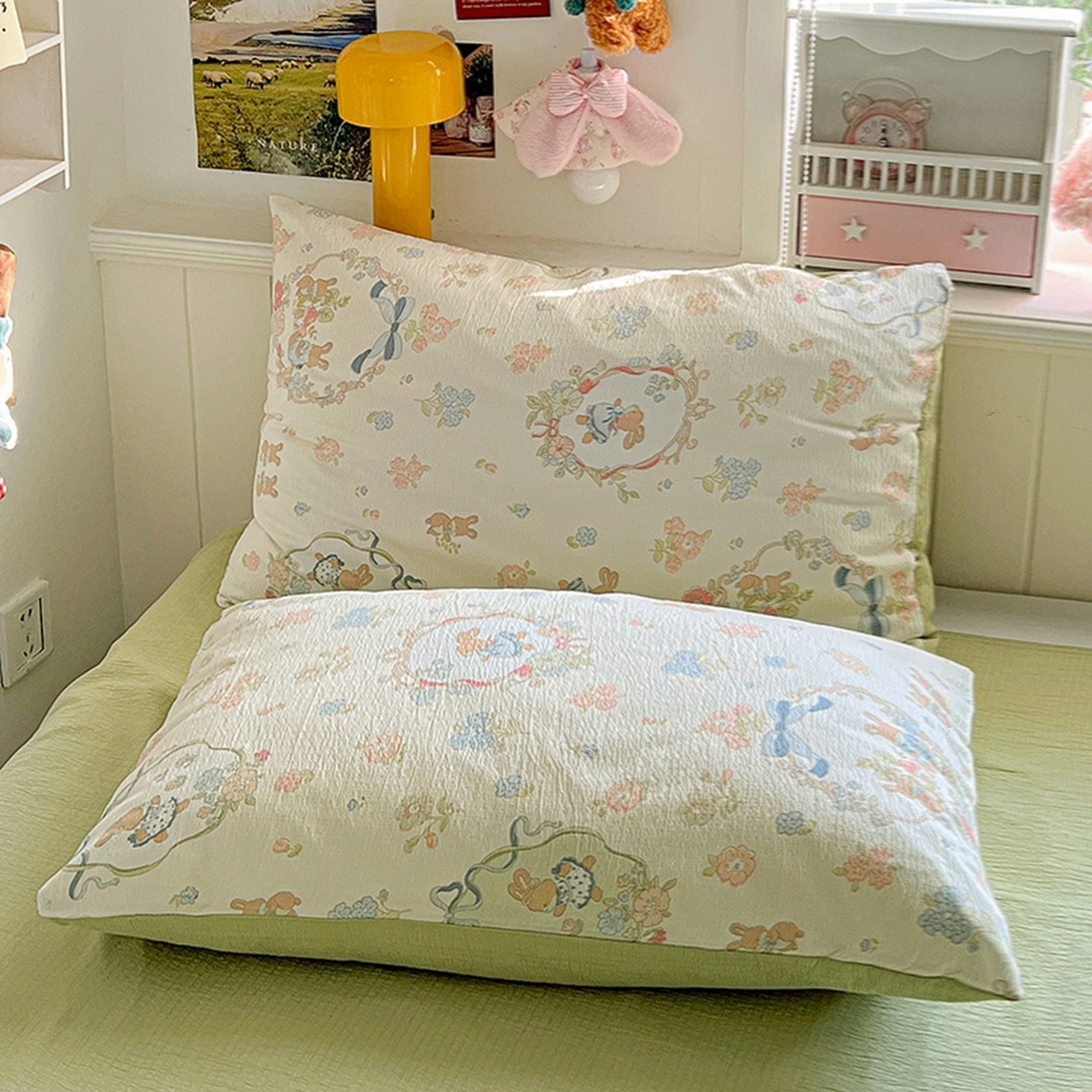 91家纺网 家纺一手货源 找家纺 朵朵家纺 2026新款高级感轻奢复古美拉德色系双层纱泡芙棉床品四件套加厚水洗双层纱软 爱丽丝兔