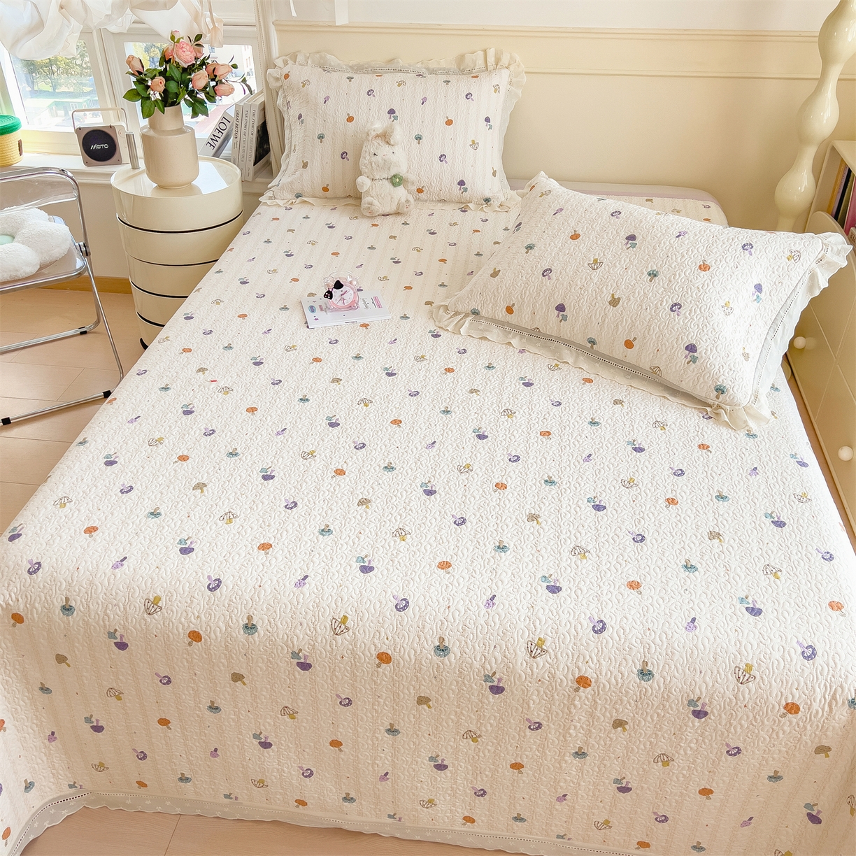 91家纺网 家纺一手货源 找家纺 慕木家纺 2026新款A类印花慕丝棉花边款床盖夏被系列(抽空压缩可供跨境)提供买家秀 云菇森林+浅紫