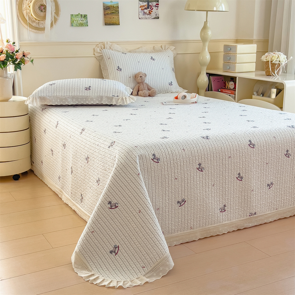 91家纺网 家纺一手货源 找家纺 慕木家纺 2026新款A类印花慕丝棉花边款床盖夏被系列(抽空压缩可供跨境)提供买家秀 木马童谣+灰