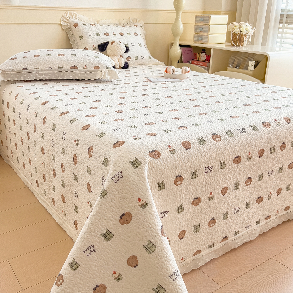 91家纺网 家纺一手货源 找家纺 慕木家纺 2026新款A类印花慕丝棉花边款床盖夏被系列(抽空压缩可供跨境)提供买家秀 蛋糕熊+绿