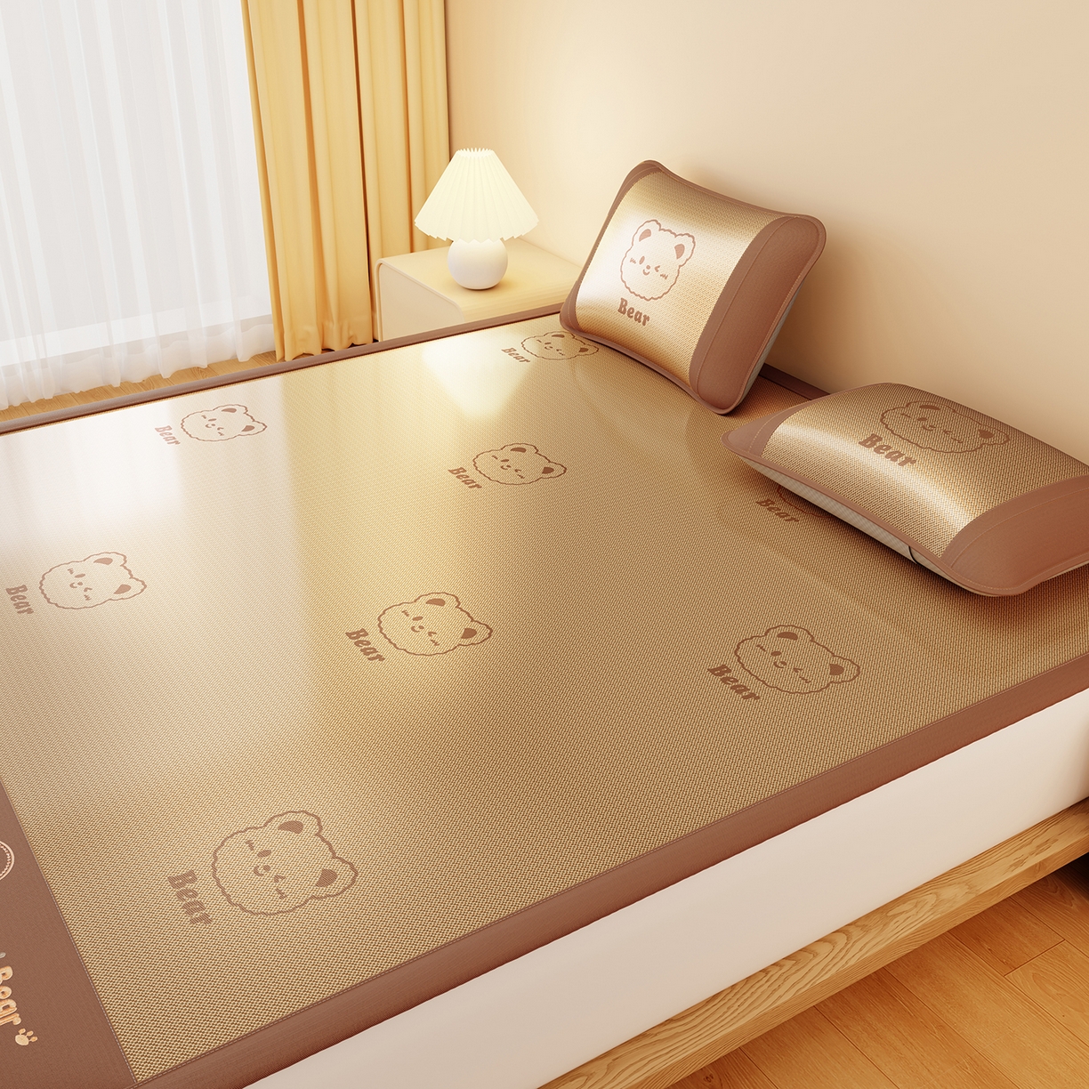 91家纺网 家纺一手货源 找家纺 卡初家居（原微来） 2026春夏新款快乐熊水洗冰藤床席款床笠款 快乐熊-魅力咖-床席款