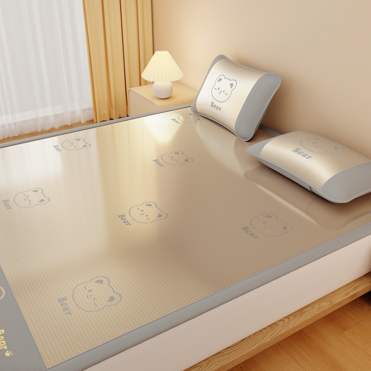 91家纺网 家纺一手货源 找家纺 卡初家居（原微来） 2026春夏新款快乐熊水洗冰藤床席款床笠款 快乐熊-香槟金-床席款