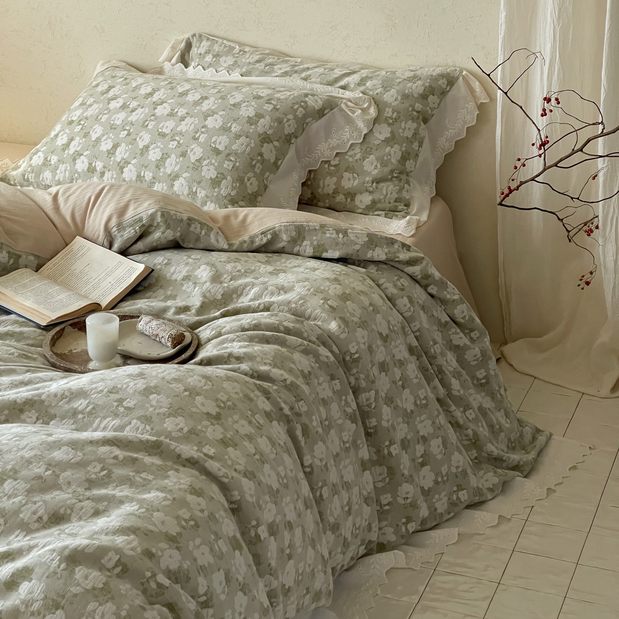 91家纺网 家纺一手货源 找家纺 （总）云上 2026春夏新款全棉纯棉色织大提空气层提花法式花边款四件套--花悦