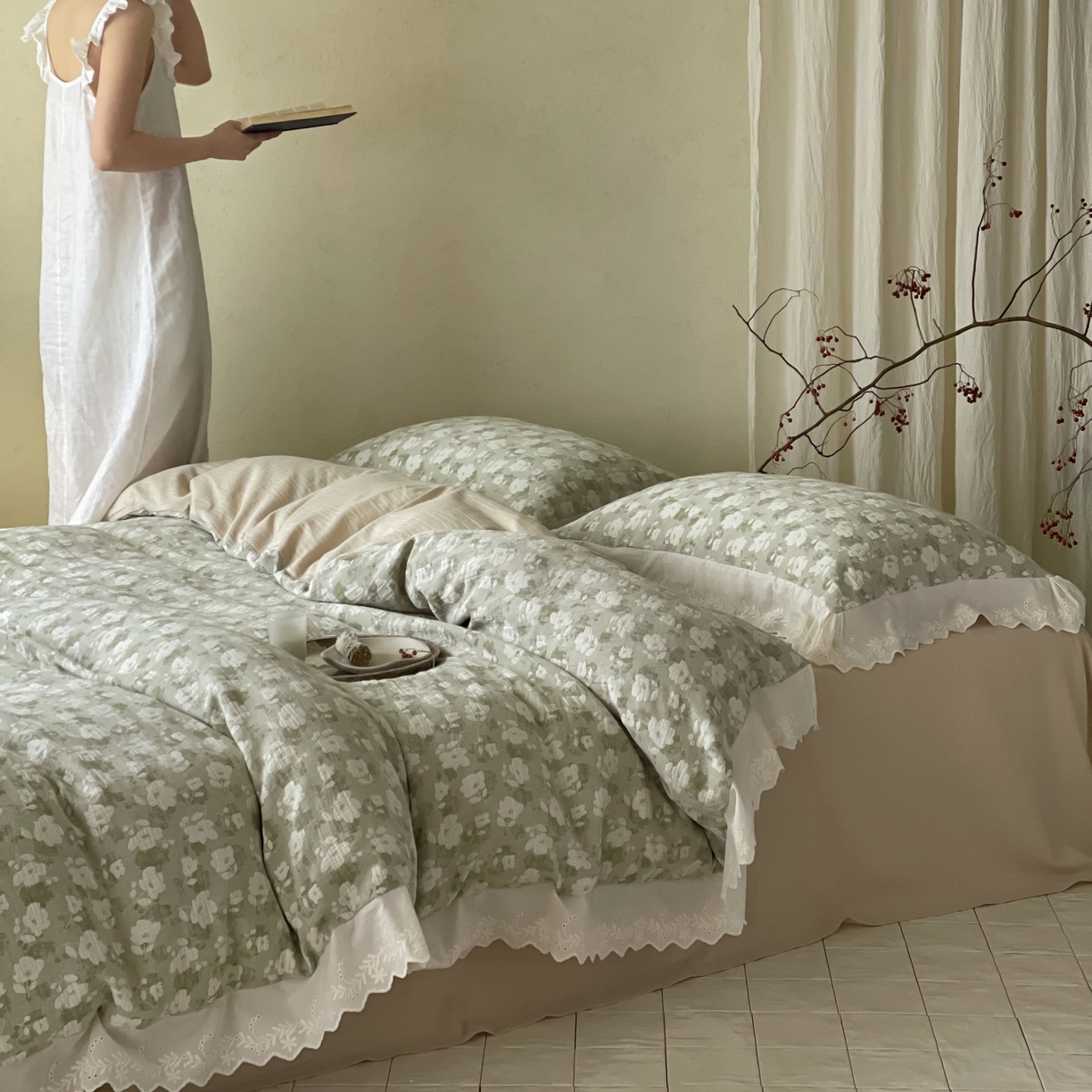 91家纺网 家纺一手货源 找家纺 云上 2026春夏新款全棉纯棉色织大提空气层提花法式花边款四件套--花悦 花悦-绿