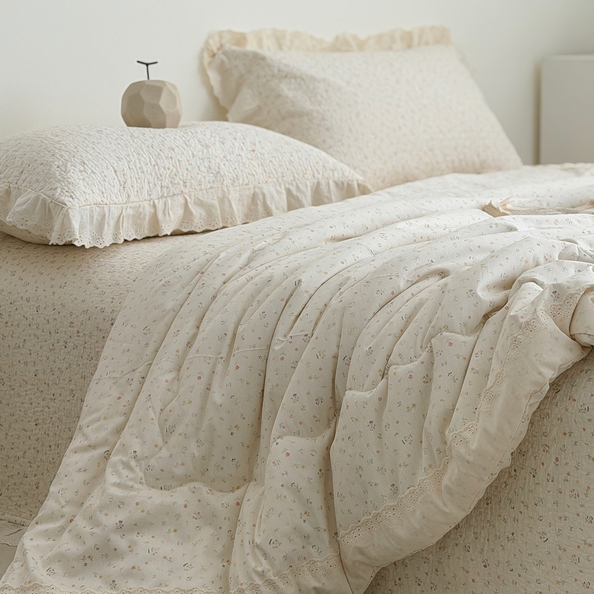 91家纺网 家纺一手货源 找家纺 佰织鑫家居 2026春夏新款全棉纯棉法式床盖款夏被夏凉被空调被夏被四件套春秋被四件套 花朵儿