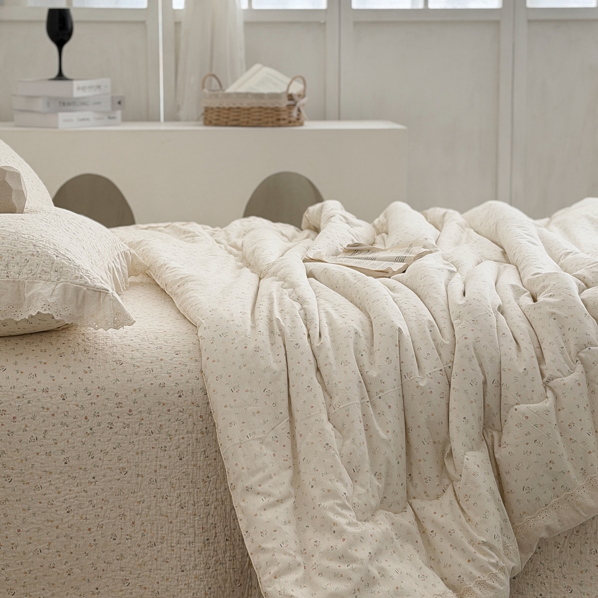 91家纺网 家纺一手货源 找家纺 佰织鑫家居 2026春夏新款全棉纯棉法式床盖款夏被夏凉被空调被夏被四件套春秋被四件套 花朵儿